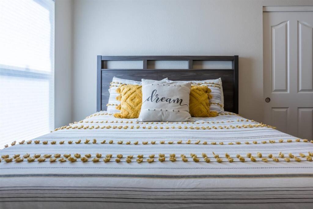 12730 Virginia Ave, Avondale Villa Dış mekan fotoğraf
