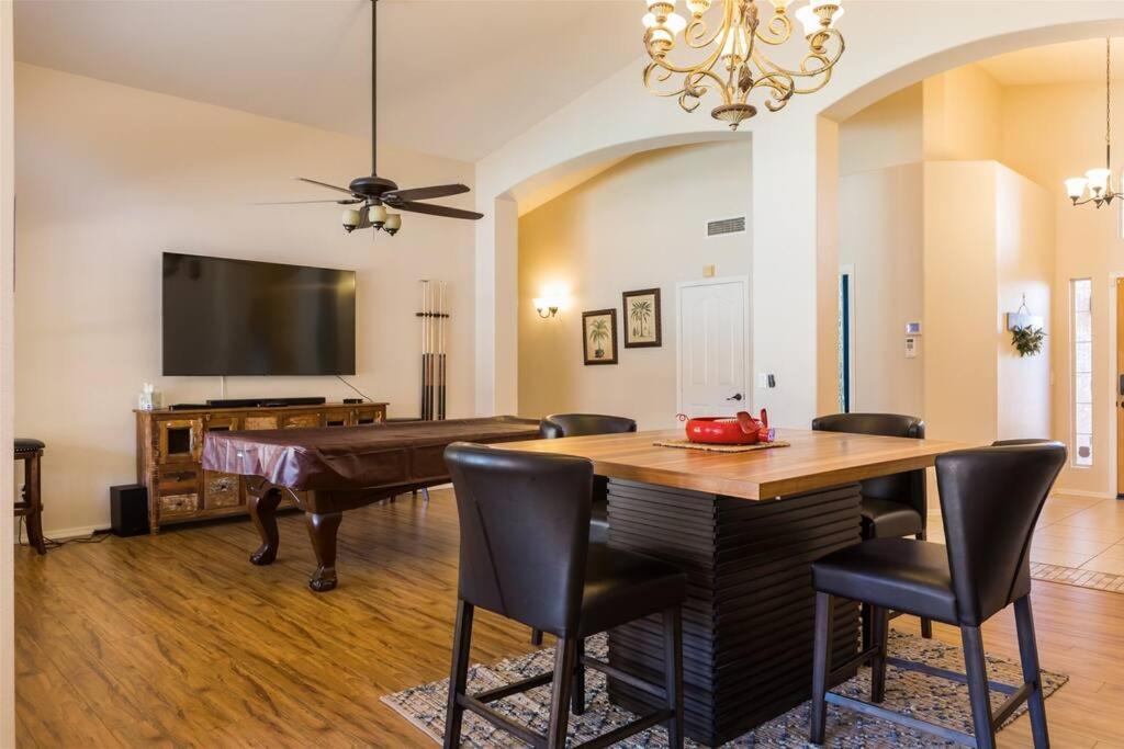 12730 Virginia Ave, Avondale Villa Dış mekan fotoğraf